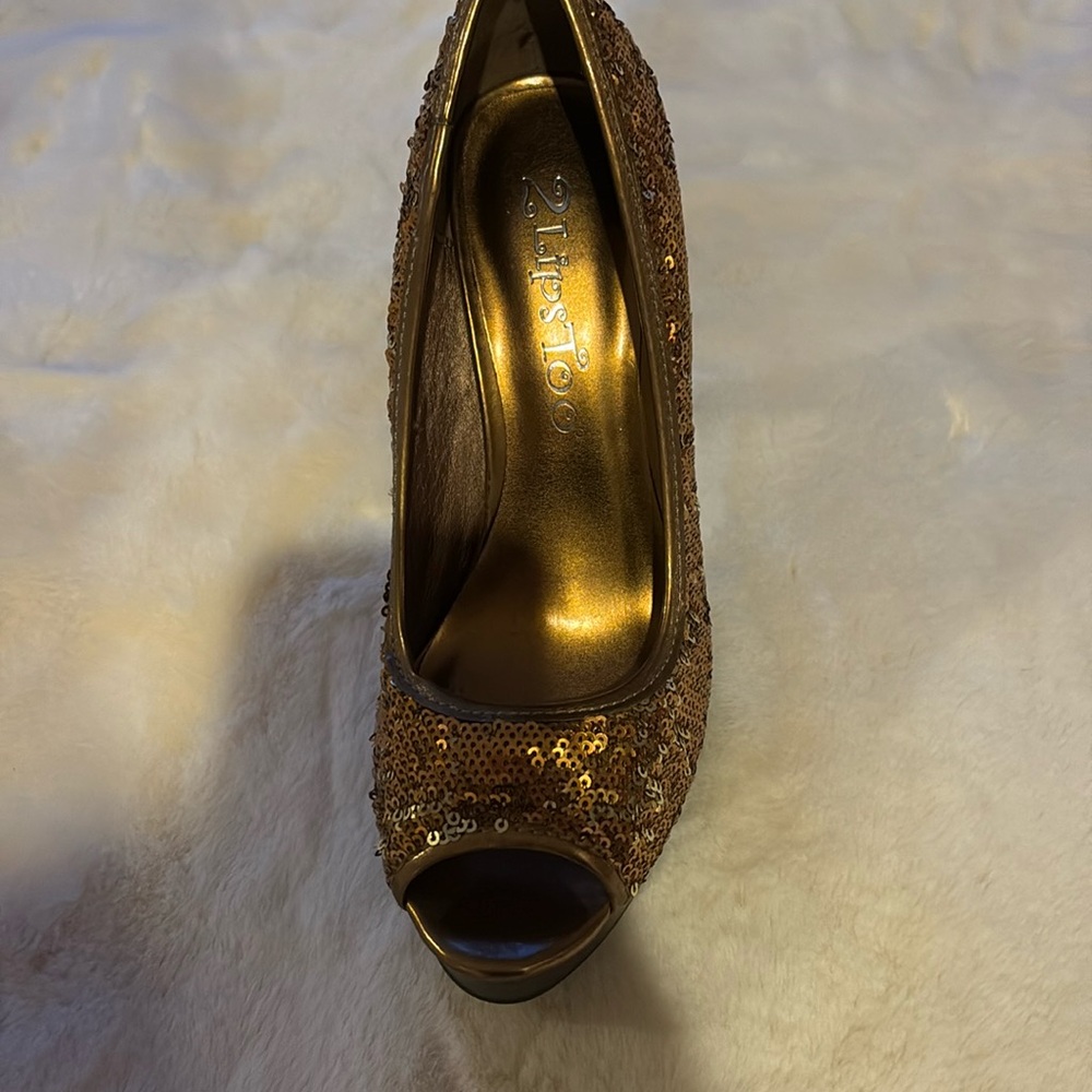 Gold Sequined Shoes